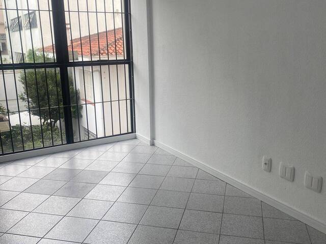 #128 - Sala para Venda em Caxias do Sul - RS - 1